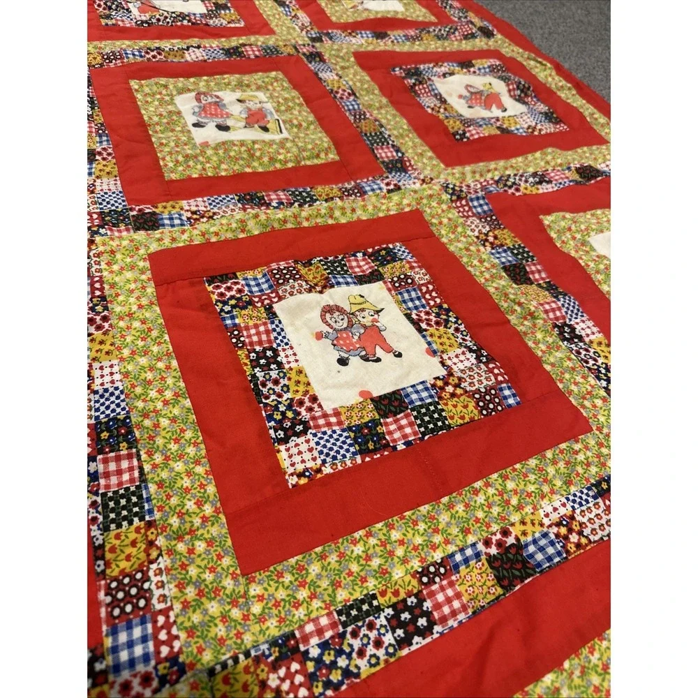 Vintage Raggedy‎ Ann & Andy Homemade Quilt Patchwork, Crib/Toddler Bed Size